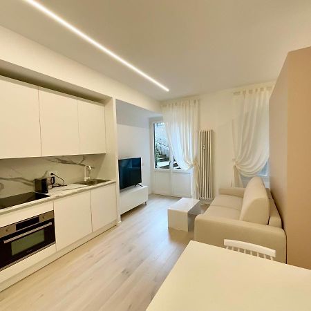 Apartment Suite - Charlize - In The Heart Of ميلان المظهر الخارجي الصورة